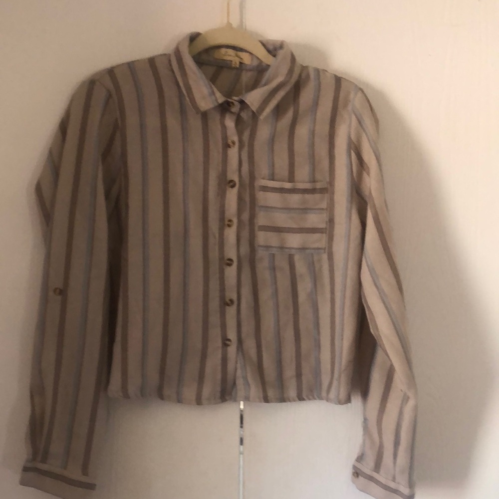 Woman’s Striped fall long sleeve button down top